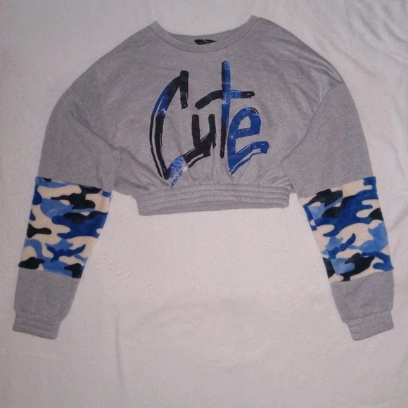 Grey Women's Cropped Jogger Set with Blue Camo Accents - Picture 2 of 4